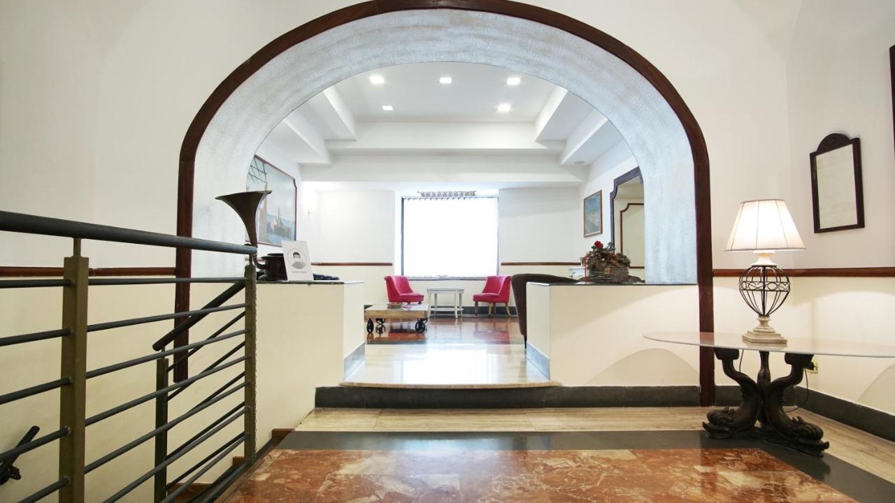 Hotel Cesare 14 Napoli