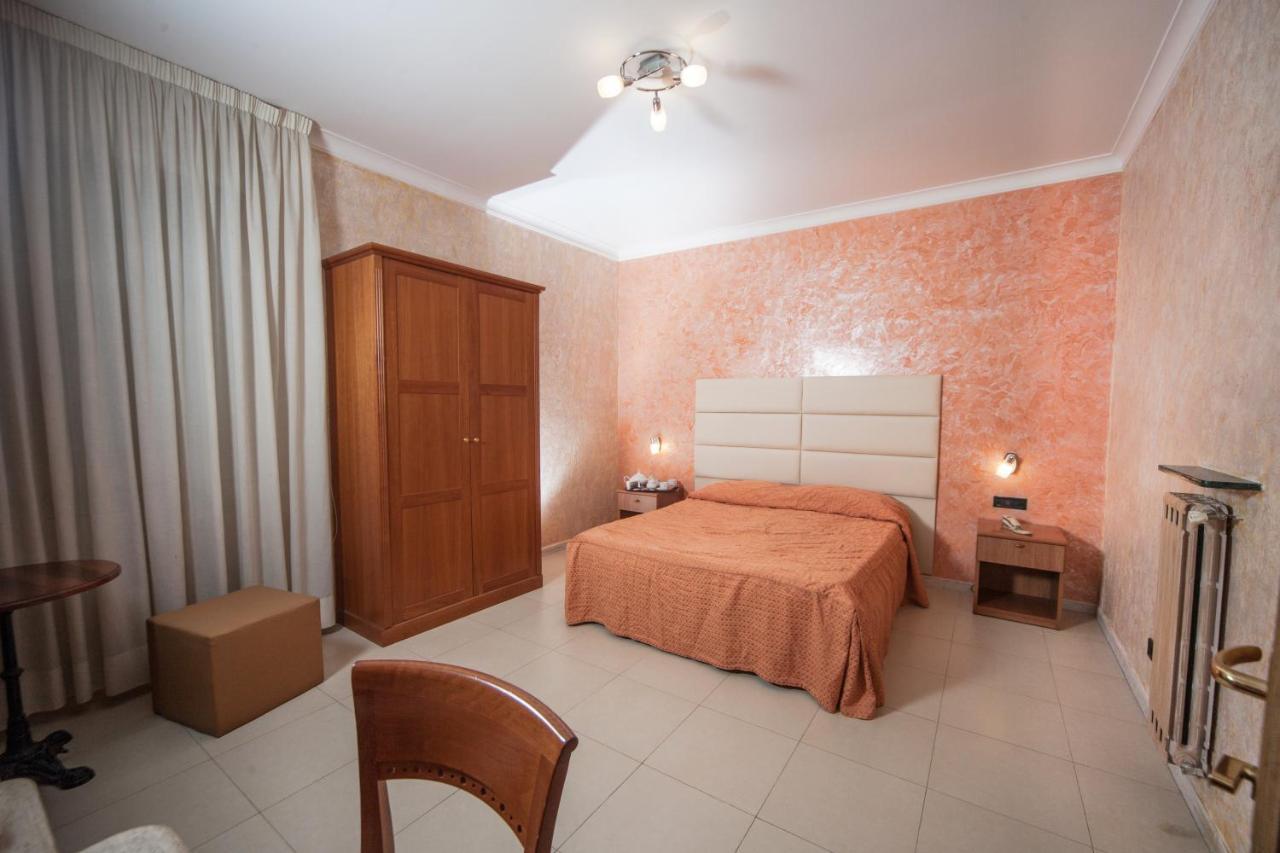 Hotel Cesare 14 Napoli
