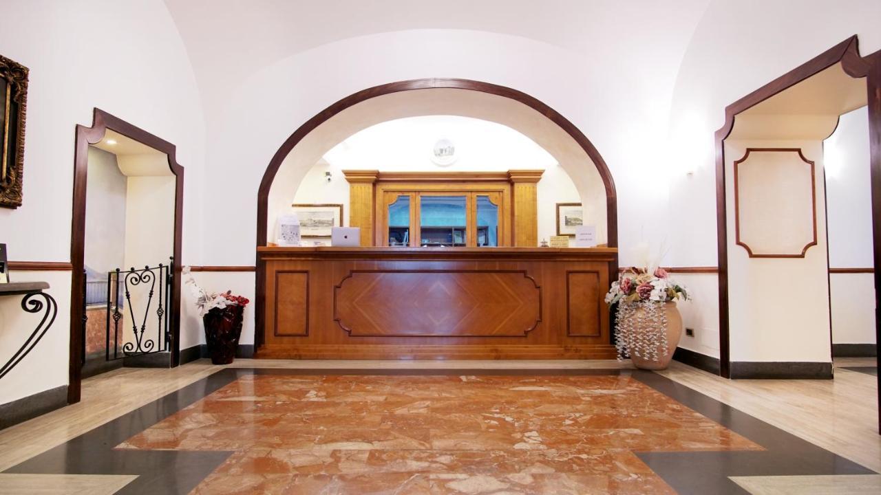 Hotel Cesare 14 Bed & Breakfast Napoli