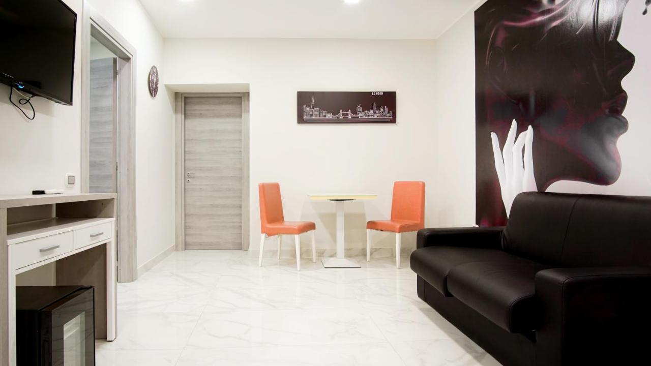 Bed & Breakfast Hotel Cesare 14 *